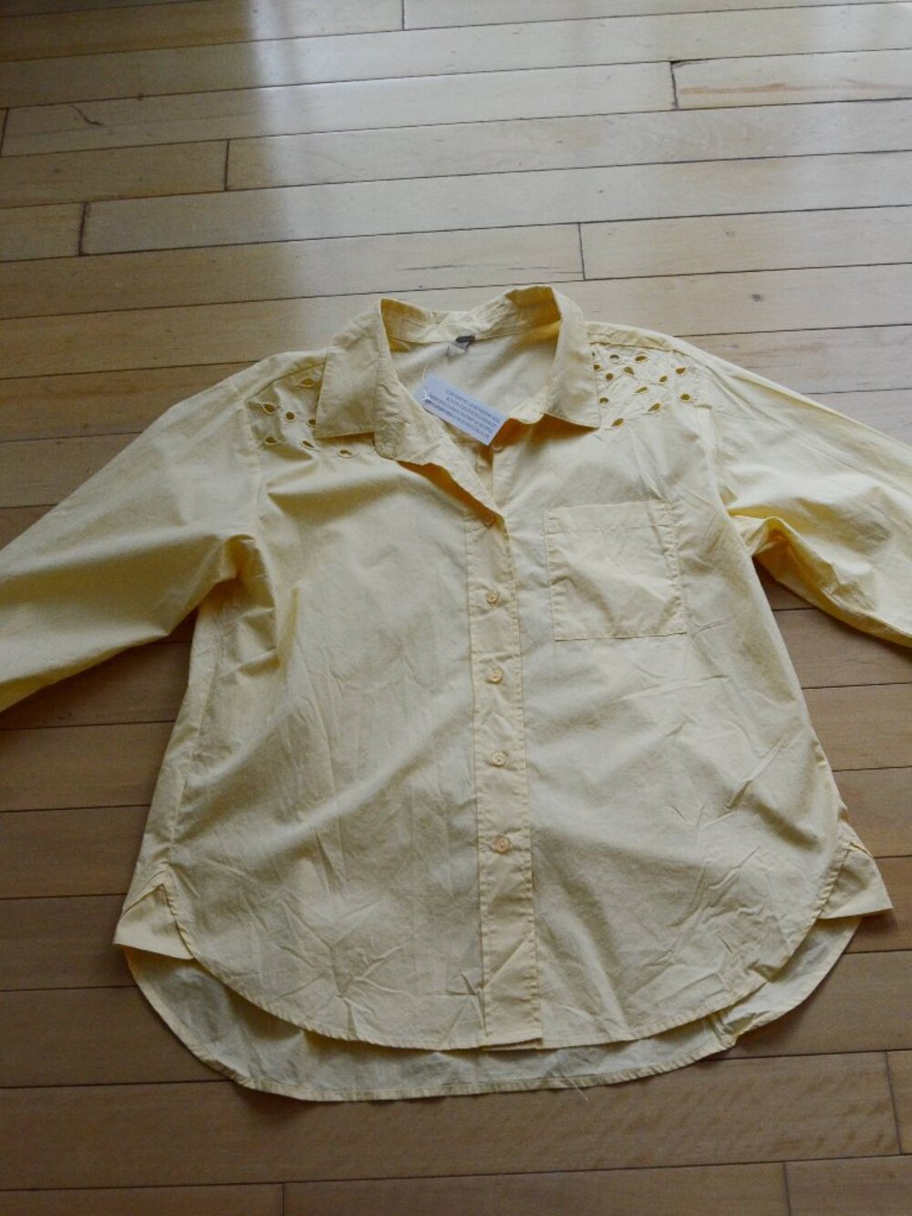 NWT Young Fabulous Broke YFB Yellow Eyelet Top Size M